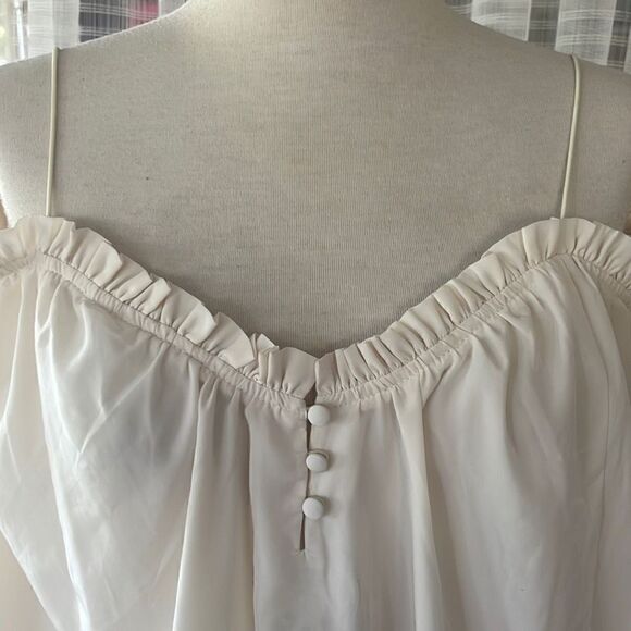 NWT Leith Nordstrom Off The Shoulder Long Sleeve Flowy Ivory Top Small - Picture 6 of 11